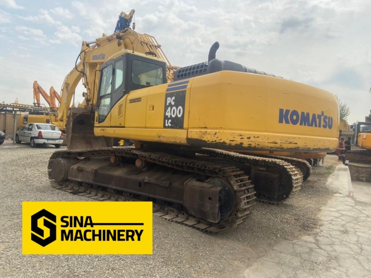 بیل کوماتسو ۴۰۰