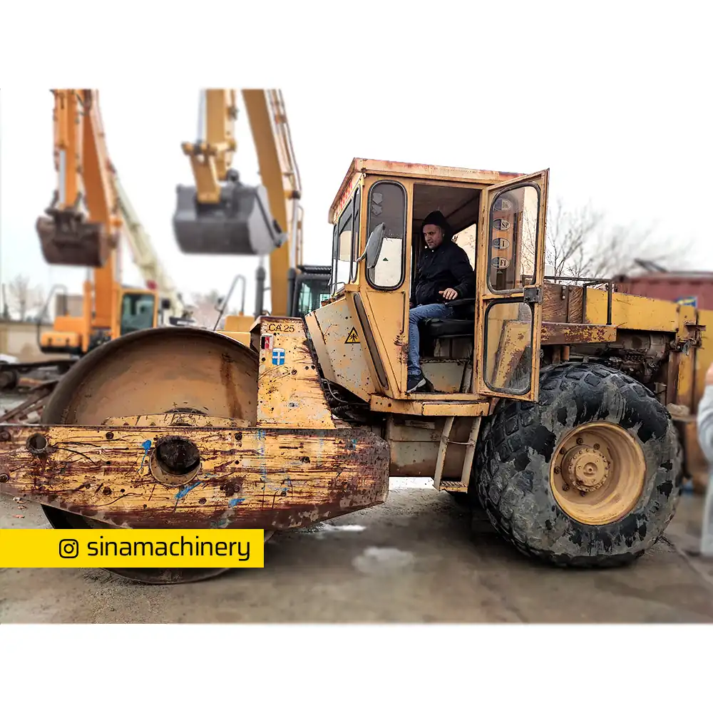 نمای جانبی غلتک هپکو CA25