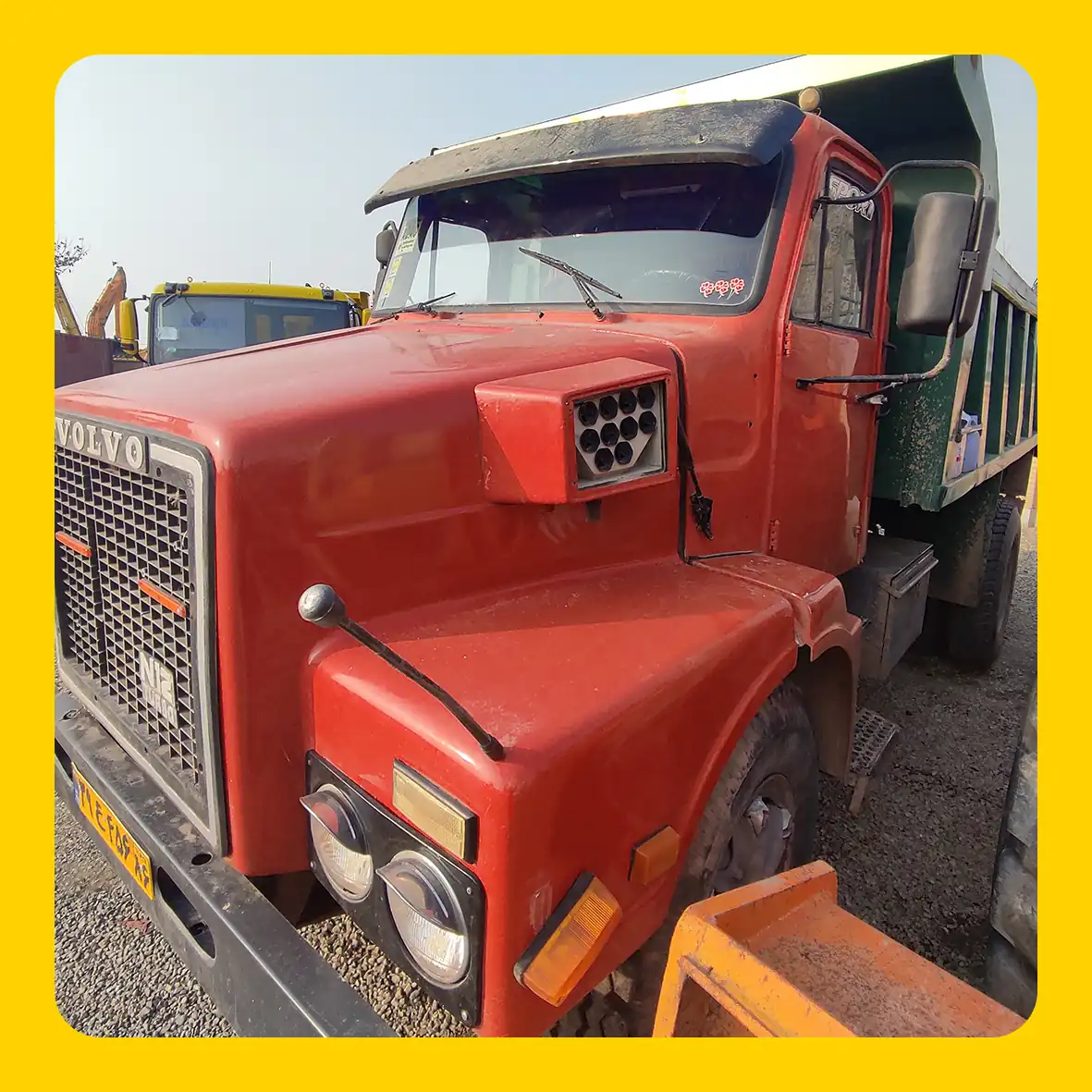 کامیون کمپرسی تک VOLVO N12