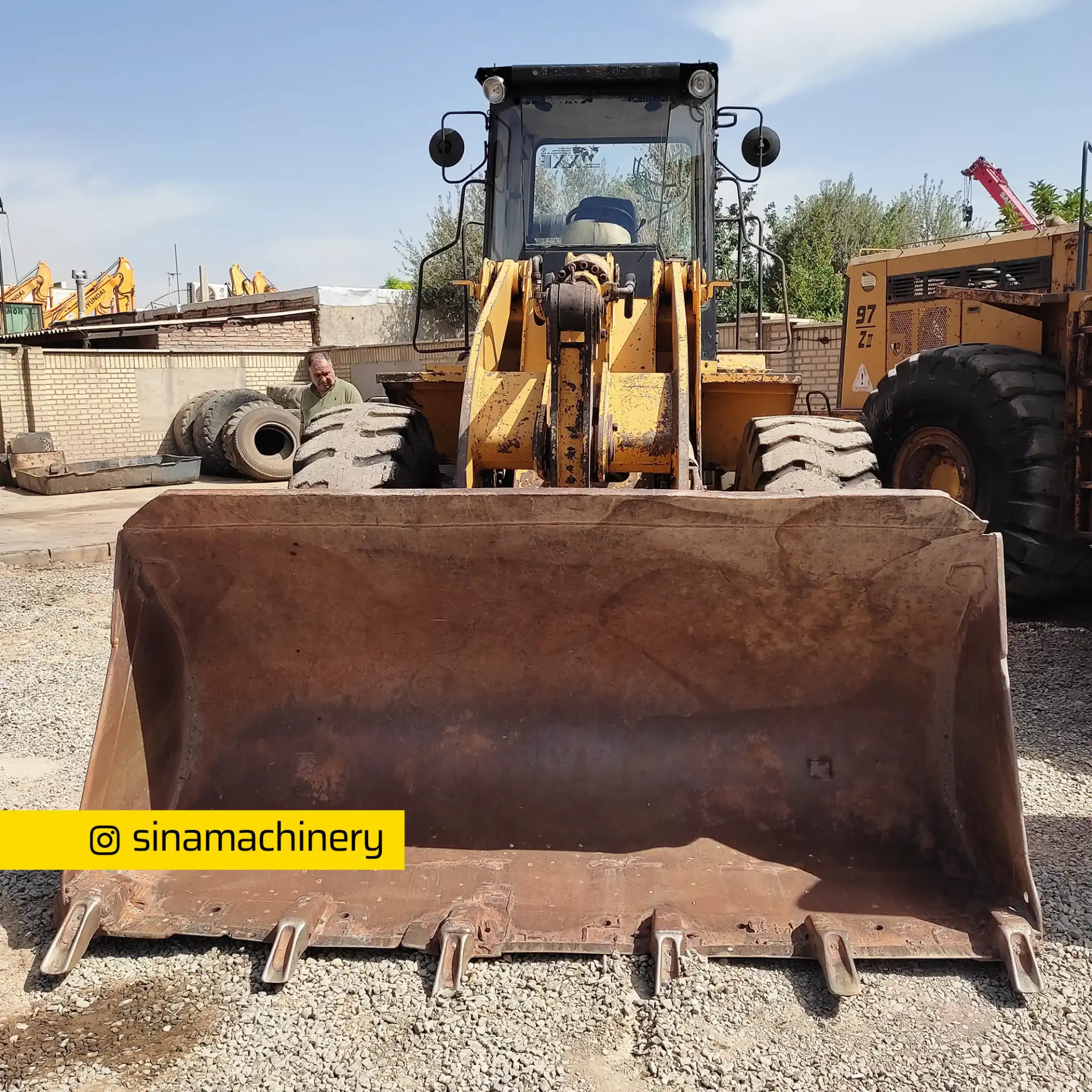 وضعیت پاکت لودر ZL40 چنگ گانگ DRM40 کارکرده