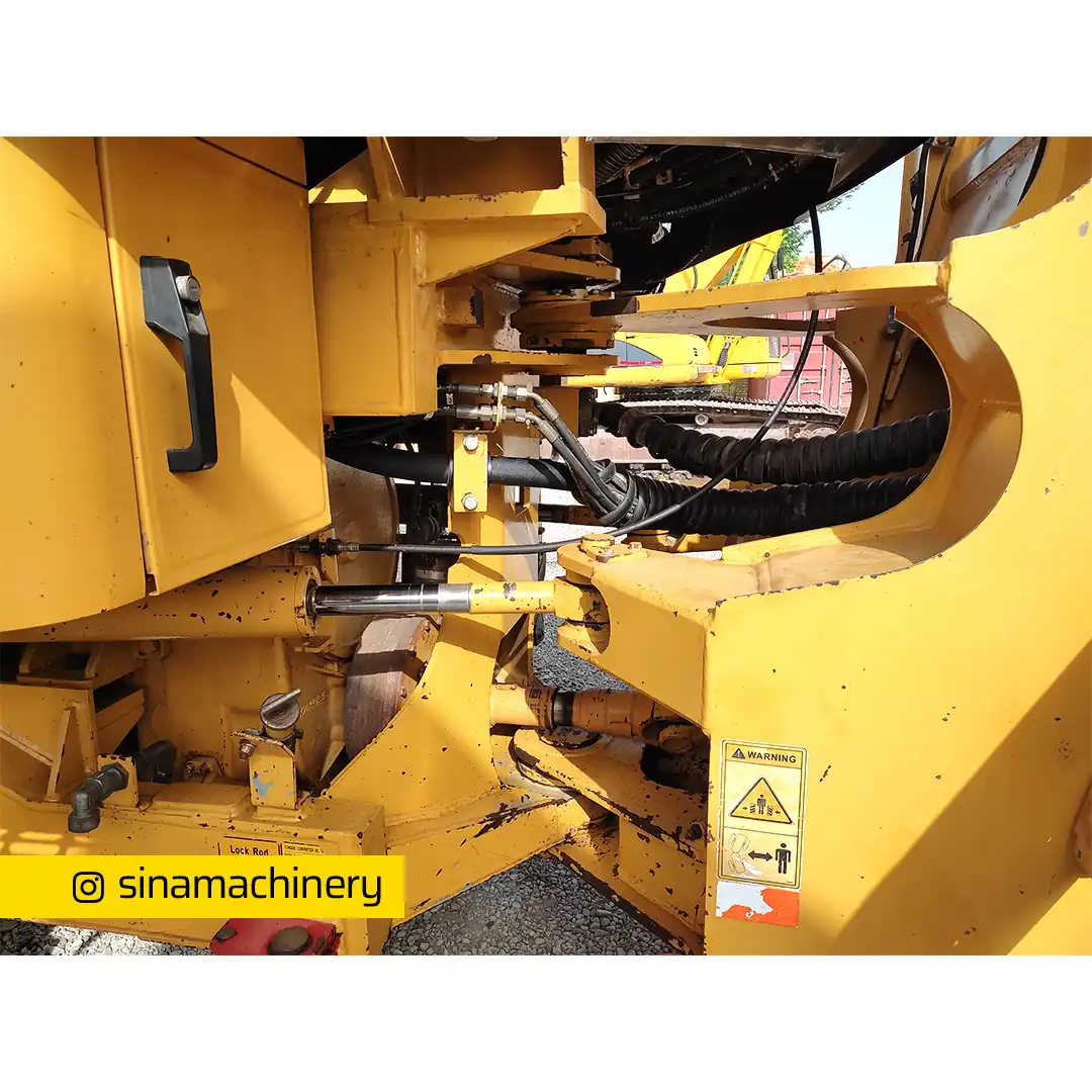 کمرشکن لودر cg956 کارکرده معادل zl50 سیناماشین